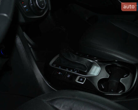 Черный Хендай Санта Фе, объемом двигателя 2.2 л и пробегом 130 тыс. км за 23500 $, фото 24 на Automoto.ua