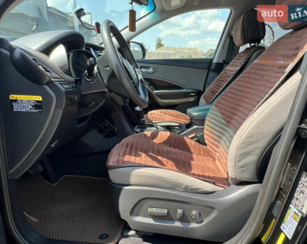 Черный Хендай Санта Фе, объемом двигателя 3.34 л и пробегом 175 тыс. км за 17999 $, фото 11 на Automoto.ua