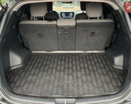 Черный Хендай Санта Фе, объемом двигателя 2.36 л и пробегом 177 тыс. км за 13700 $, фото 9 на Automoto.ua