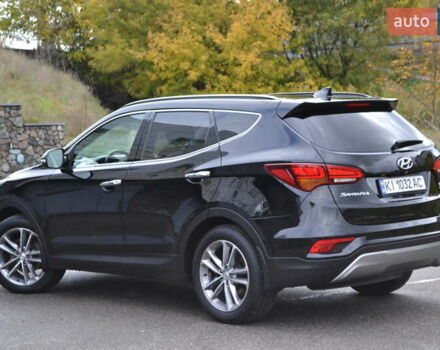 Хендай Санта Фе 2017 в Белой Церкве на Automoto.ua Черный Хендай Санта Фе, объемом двигателя 2.2 л и пробегом 122 тыс. км за 24500 $, фото 3 на Automoto.ua