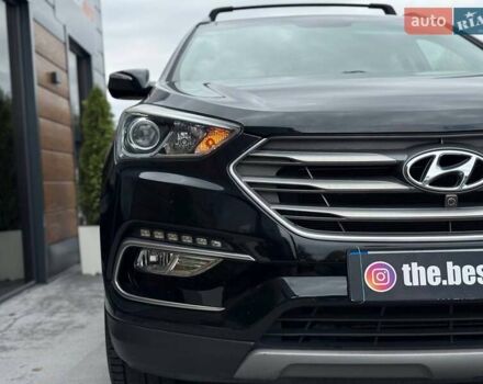 Черный Хендай Санта Фе, объемом двигателя 2.4 л и пробегом 115 тыс. км за 17400 $, фото 12 на Automoto.ua