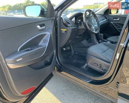 Черный Хендай Санта Фе, объемом двигателя 2.4 л и пробегом 153 тыс. км за 19200 $, фото 12 на Automoto.ua