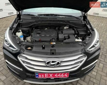 Черный Хендай Санта Фе, объемом двигателя 2.4 л и пробегом 245 тыс. км за 11200 $, фото 14 на Automoto.ua