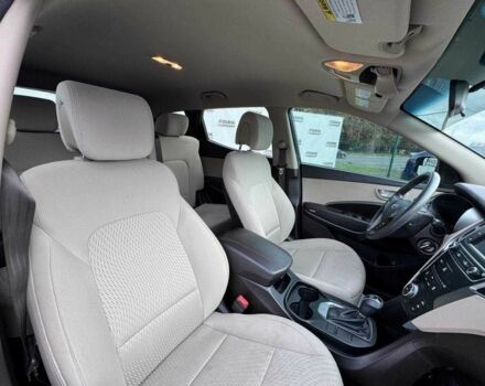 Хендай Санта Фе 2017 в Луцке на Automoto.ua Черный Хендай Санта Фе, объемом двигателя 2.4 л и пробегом 107 тыс. км за 12600 $, фото 3 на Automoto.ua