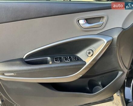 Чорний Хендай Санта Фе, об'ємом двигуна 3.34 л та пробігом 85 тис. км за 17700 $, фото 9 на Automoto.ua