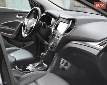 Хендай Санта Фе 2017 в Белой Церкве на Automoto.ua Черный Хендай Санта Фе, объемом двигателя 2.2 л и пробегом 122 тыс. км за 24500 $, фото 47 на Automoto.ua