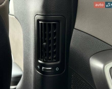 Черный Хендай Санта Фе, объемом двигателя 2.4 л и пробегом 115 тыс. км за 17400 $, фото 57 на Automoto.ua