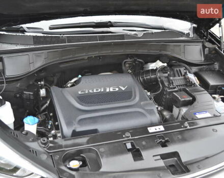 Хендай Санта Фе 2017 в Белой Церкве на Automoto.ua Черный Хендай Санта Фе, объемом двигателя 2.2 л и пробегом 122 тыс. км за 24500 $, фото 72 на Automoto.ua