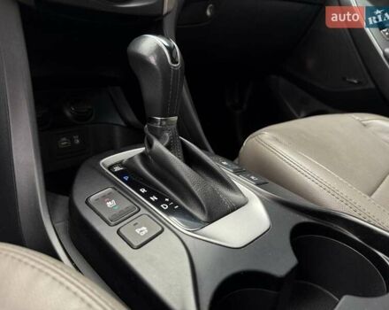 Черный Хендай Санта Фе, объемом двигателя 2.4 л и пробегом 115 тыс. км за 17400 $, фото 37 на Automoto.ua