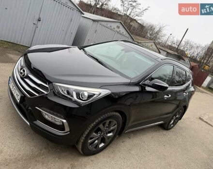 Черный Хендай Санта Фе, объемом двигателя 2 л и пробегом 8 тыс. км за 23000 $, фото 2 на Automoto.ua