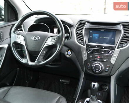 Хендай Санта Фе 2017 в Белой Церкве на Automoto.ua Черный Хендай Санта Фе, объемом двигателя 2.2 л и пробегом 122 тыс. км за 24500 $, фото 73 на Automoto.ua