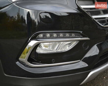 Хендай Санта Фе 2017 в Белой Церкве на Automoto.ua Черный Хендай Санта Фе, объемом двигателя 2.2 л и пробегом 122 тыс. км за 24500 $, фото 14 на Automoto.ua