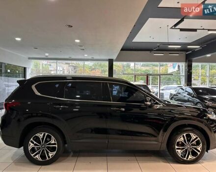 Чорний Хендай Санта Фе, об'ємом двигуна 2 л та пробігом 77 тис. км за 27500 $, фото 6 на Automoto.ua