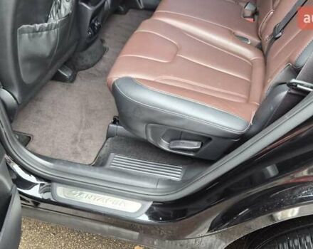 Чорний Хендай Санта Фе, об'ємом двигуна 2.2 л та пробігом 133 тис. км за 34000 $, фото 28 на Automoto.ua