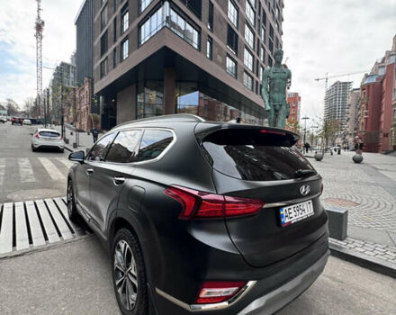 Черный Хендай Санта Фе, объемом двигателя 2.2 л и пробегом 92 тыс. км за 27000 $, фото 8 на Automoto.ua