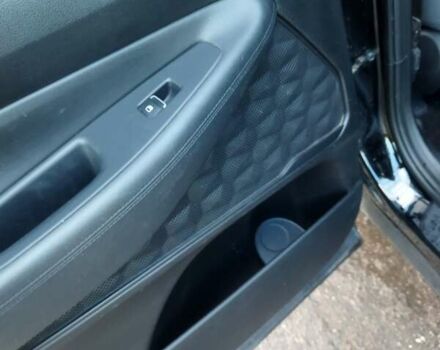 Чорний Хендай Санта Фе, об'ємом двигуна 2.4 л та пробігом 100 тис. км за 25000 $, фото 20 на Automoto.ua