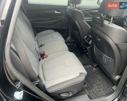 Черный Хендай Санта Фе, объемом двигателя 2.5 л и пробегом 15 тыс. км за 29000 $, фото 18 на Automoto.ua