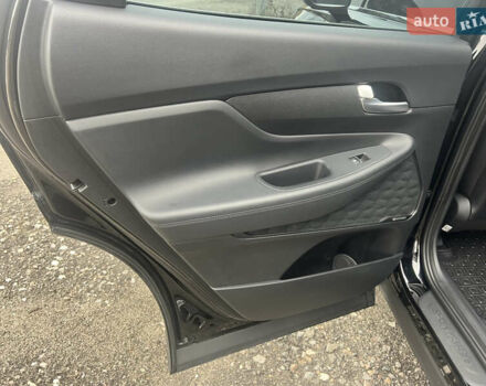 Черный Хендай Санта Фе, объемом двигателя 2.5 л и пробегом 15 тыс. км за 29000 $, фото 25 на Automoto.ua