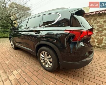 Черный Хендай Санта Фе, объемом двигателя 2.15 л и пробегом 233 тыс. км за 22000 $, фото 8 на Automoto.ua