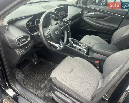 Черный Хендай Санта Фе, объемом двигателя 2.5 л и пробегом 15 тыс. км за 29000 $, фото 17 на Automoto.ua