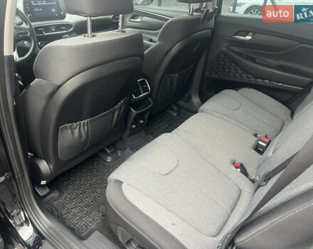 Черный Хендай Санта Фе, объемом двигателя 2.5 л и пробегом 15 тыс. км за 29000 $, фото 20 на Automoto.ua