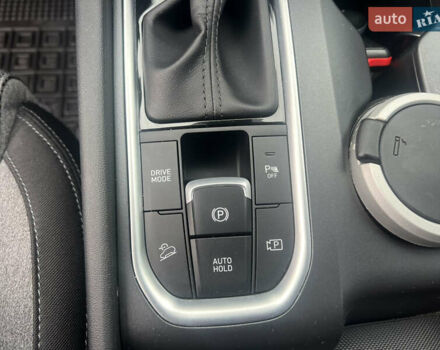 Черный Хендай Санта Фе, объемом двигателя 2.5 л и пробегом 15 тыс. км за 29000 $, фото 32 на Automoto.ua