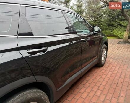 Черный Хендай Санта Фе, объемом двигателя 2.15 л и пробегом 233 тыс. км за 22000 $, фото 12 на Automoto.ua