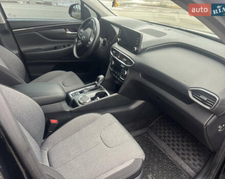 Черный Хендай Санта Фе, объемом двигателя 2.5 л и пробегом 15 тыс. км за 29000 $, фото 16 на Automoto.ua