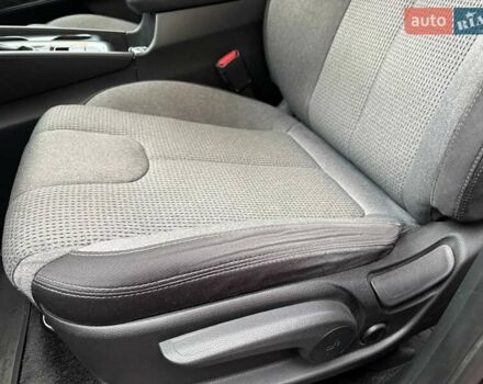 Черный Хендай Санта Фе, объемом двигателя 2.15 л и пробегом 233 тыс. км за 22000 $, фото 28 на Automoto.ua