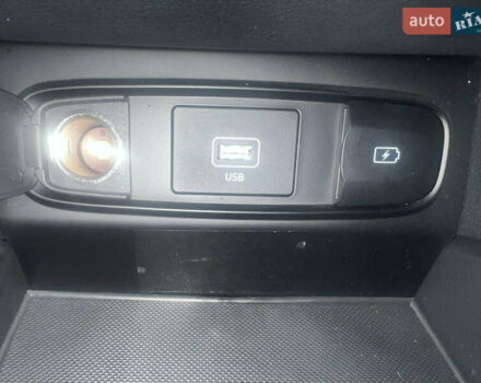 Черный Хендай Санта Фе, объемом двигателя 2.5 л и пробегом 15 тыс. км за 29000 $, фото 30 на Automoto.ua