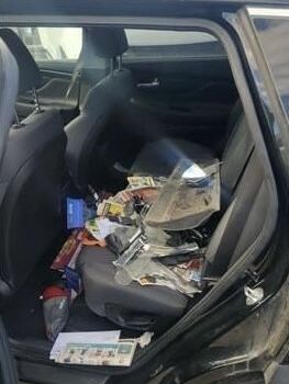 Черный Хендай Санта Фе, объемом двигателя 2.5 л и пробегом 45 тыс. км за 14700 $, фото 7 на Automoto.ua