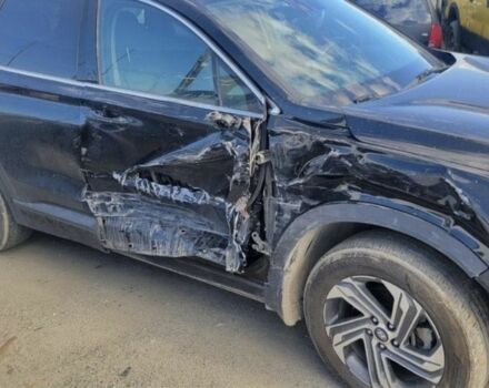 Черный Хендай Санта Фе, объемом двигателя 2.5 л и пробегом 45 тыс. км за 14700 $, фото 2 на Automoto.ua