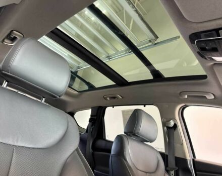 Черный Хендай Санта Фе, объемом двигателя 2.5 л и пробегом 27 тыс. км за 11000 $, фото 12 на Automoto.ua