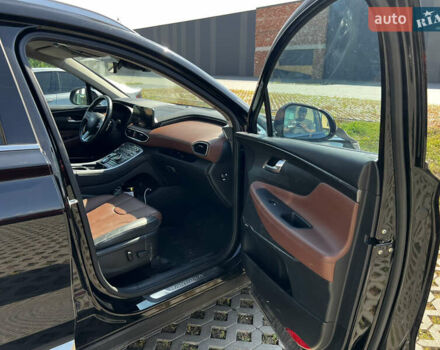 Черный Хендай Санта Фе, объемом двигателя 2.15 л и пробегом 110 тыс. км за 31999 $, фото 13 на Automoto.ua