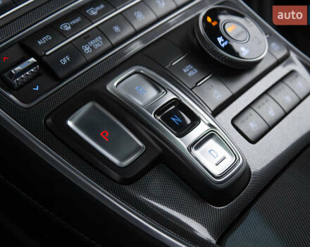 Черный Хендай Санта Фе, объемом двигателя 1.6 л и пробегом 35 тыс. км за 36200 $, фото 23 на Automoto.ua