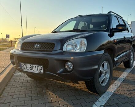 Черный Хендай Санта Фе, объемом двигателя 0 л и пробегом 239 тыс. км за 2800 $, фото 1 на Automoto.ua