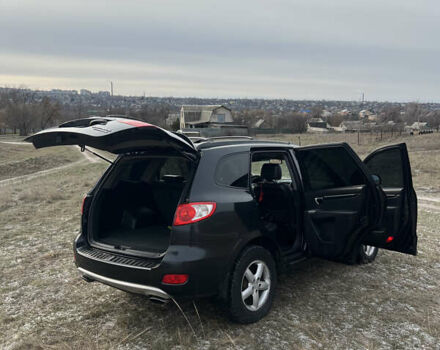 Чорний Хендай Санта Фе, об'ємом двигуна 2.2 л та пробігом 230 тис. км за 6000 $, фото 1 на Automoto.ua