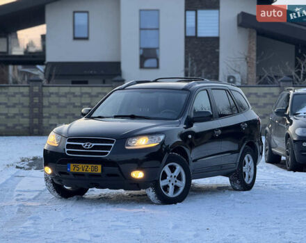 Черный Хендай Санта Фе, объемом двигателя 2.2 л и пробегом 167 тыс. км за 10000 $, фото 1 на Automoto.ua