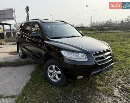 Черный Хендай Санта Фе, объемом двигателя 2.66 л и пробегом 120 тыс. км за 10200 $, фото 1 на Automoto.ua
