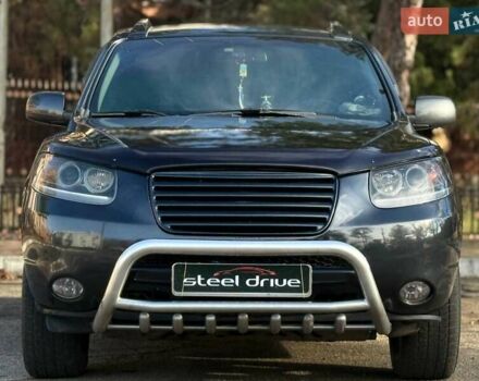 Чорний Хендай Санта Фе, об'ємом двигуна 2.2 л та пробігом 497 тис. км за 10699 $, фото 1 на Automoto.ua