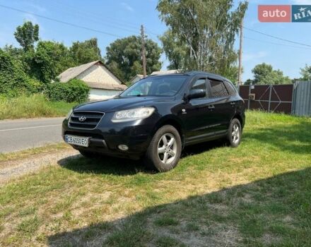 Черный Хендай Санта Фе, объемом двигателя 2.19 л и пробегом 235 тыс. км за 8900 $, фото 1 на Automoto.ua