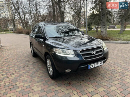 Хендай Санта Фе 2008 у Черкасах на Automoto.ua Чорний Хендай Санта Фе, об'ємом двигуна 2.19 л та пробігом 230 тис. км за 9500 $, фото 1 на Automoto.ua
