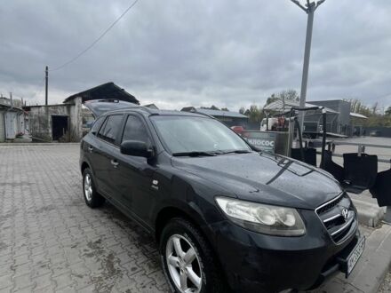 Черный Хендай Санта Фе, объемом двигателя 2.2 л и пробегом 271 тыс. км за 12500 $, фото 1 на Automoto.ua