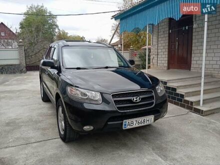 Черный Хендай Санта Фе, объемом двигателя 2.19 л и пробегом 263 тыс. км за 11200 $, фото 1 на Automoto.ua