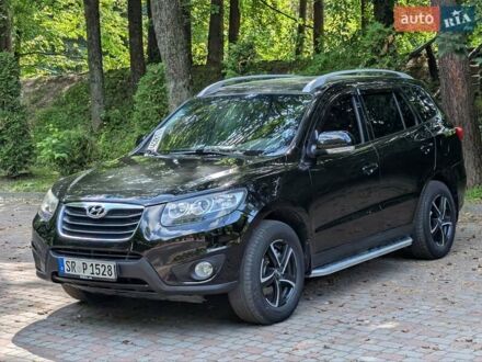 Хендай Санта Фе 2010 у Дрогобичі на Automoto.ua Чорний Хендай Санта Фе, об'ємом двигуна 2 л та пробігом 251 тис. км за 10499 $, фото 1 на Automoto.ua