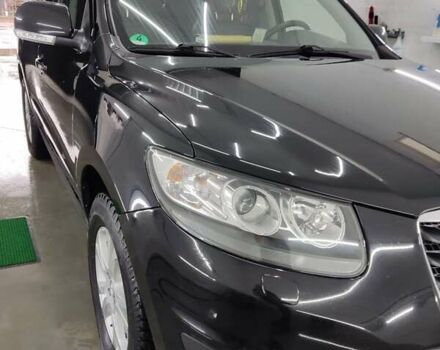 Черный Хендай Санта Фе, объемом двигателя 2.2 л и пробегом 287 тыс. км за 13700 $, фото 1 на Automoto.ua