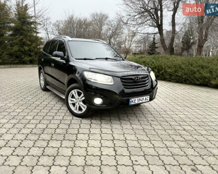 Черный Хендай Санта Фе, объемом двигателя 2.2 л и пробегом 208 тыс. км за 11950 $, фото 1 на Automoto.ua