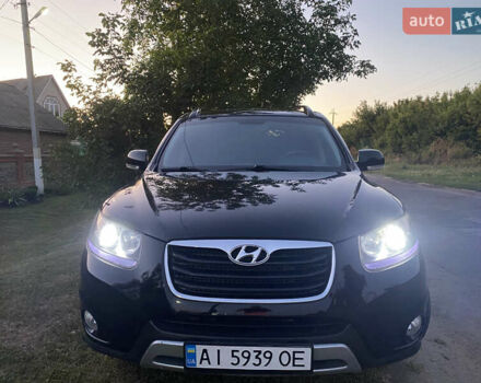 Черный Хендай Санта Фе, объемом двигателя 2.2 л и пробегом 250 тыс. км за 13700 $, фото 1 на Automoto.ua