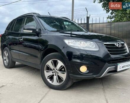 Черный Хендай Санта Фе, объемом двигателя 2.2 л и пробегом 260 тыс. км за 13190 $, фото 1 на Automoto.ua