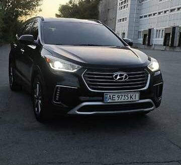 Хендай Санта Фе 2017 у Дніпро (Дніпропетровську) на Automoto.ua Чорний Хендай Санта Фе, об'ємом двигуна 3.34 л та пробігом 85 тис. км за 17300 $, фото 1 на Automoto.ua